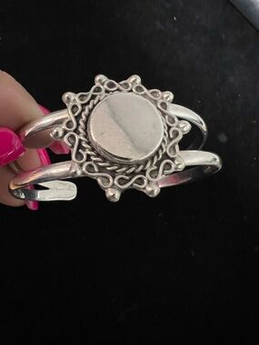 925 STERLING SILVER MEXICO CUFF BRACELET.  GORGEOUS